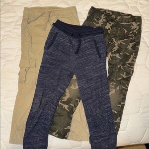 Old Navy - 5T Bundle Cargo Pants